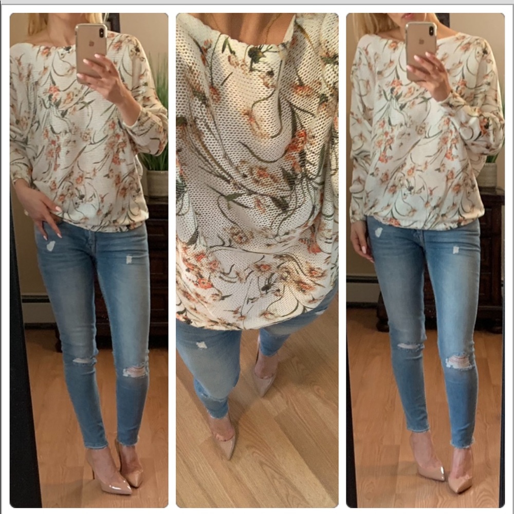 Last 2💗Ivory Rose spring top - Picture 5 of 8